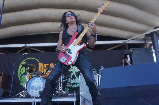 Marco Mendoza- Marco comes from a very musical family and started playing the guitar at an early age. Marco is perhaps mostly known for his work with a number of rock bands and artists such as Thin Lizzy, Blue Murder, Whitesnake , Ted Nugent, Neal Schon and Soul SirkUS, Lynch Mob, as well as diverse artists such as Dolores O’Riordan from the Cranberries. He is currently touring with his solo project and Thin Lizzy (Black Star Riders).