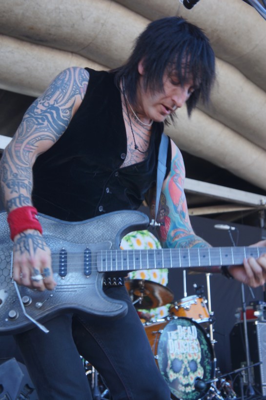 Richard Fortus - Originally from St. Louis, Missouri, Fortus is a current guitarist of legendary American rock band Guns N’ Roses, handling both rhythm and lead duties since 2001. -photo by the Hellion