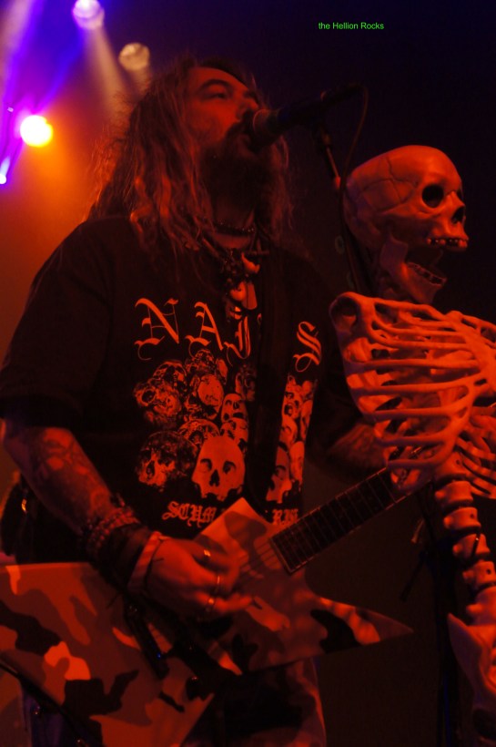 Max Cavalera in action